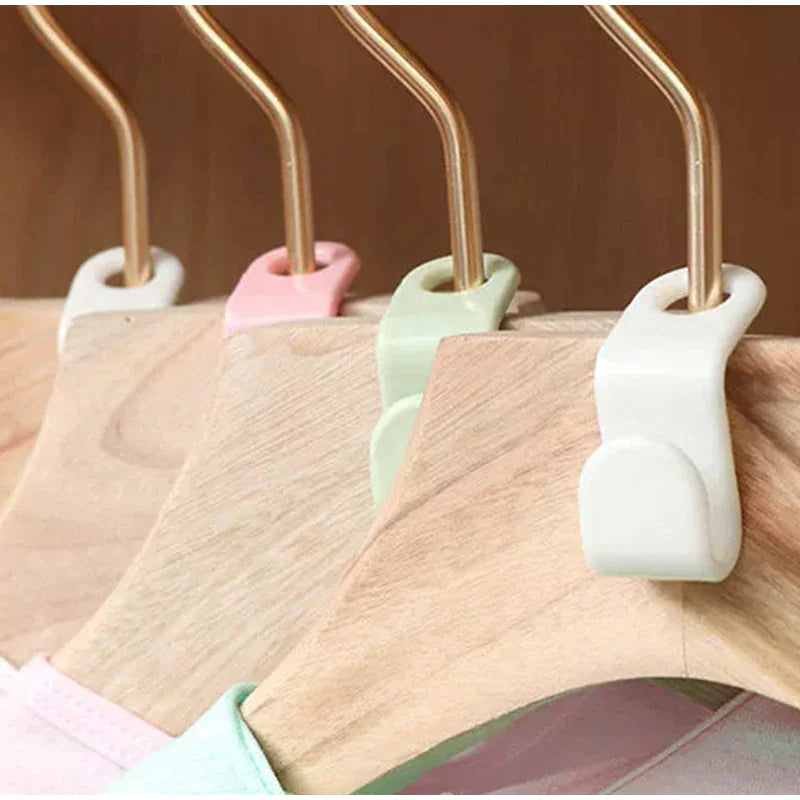 Pack of 40 Clothes Hanger Connector Hooks